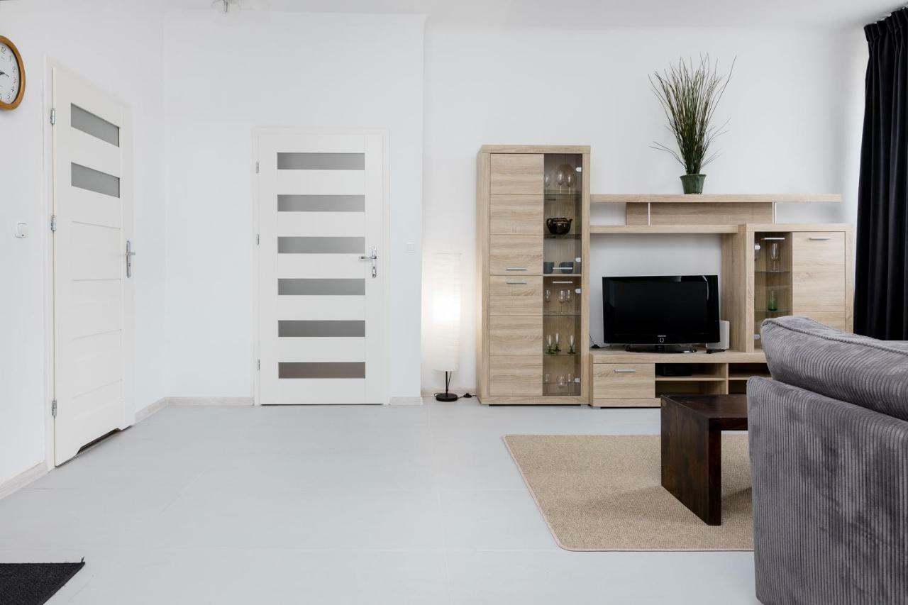 City Centre Apartment Варшава Екстериор снимка