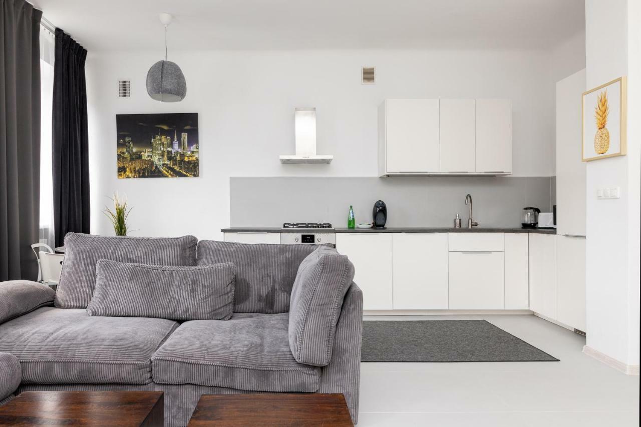 City Centre Apartment Варшава Екстериор снимка