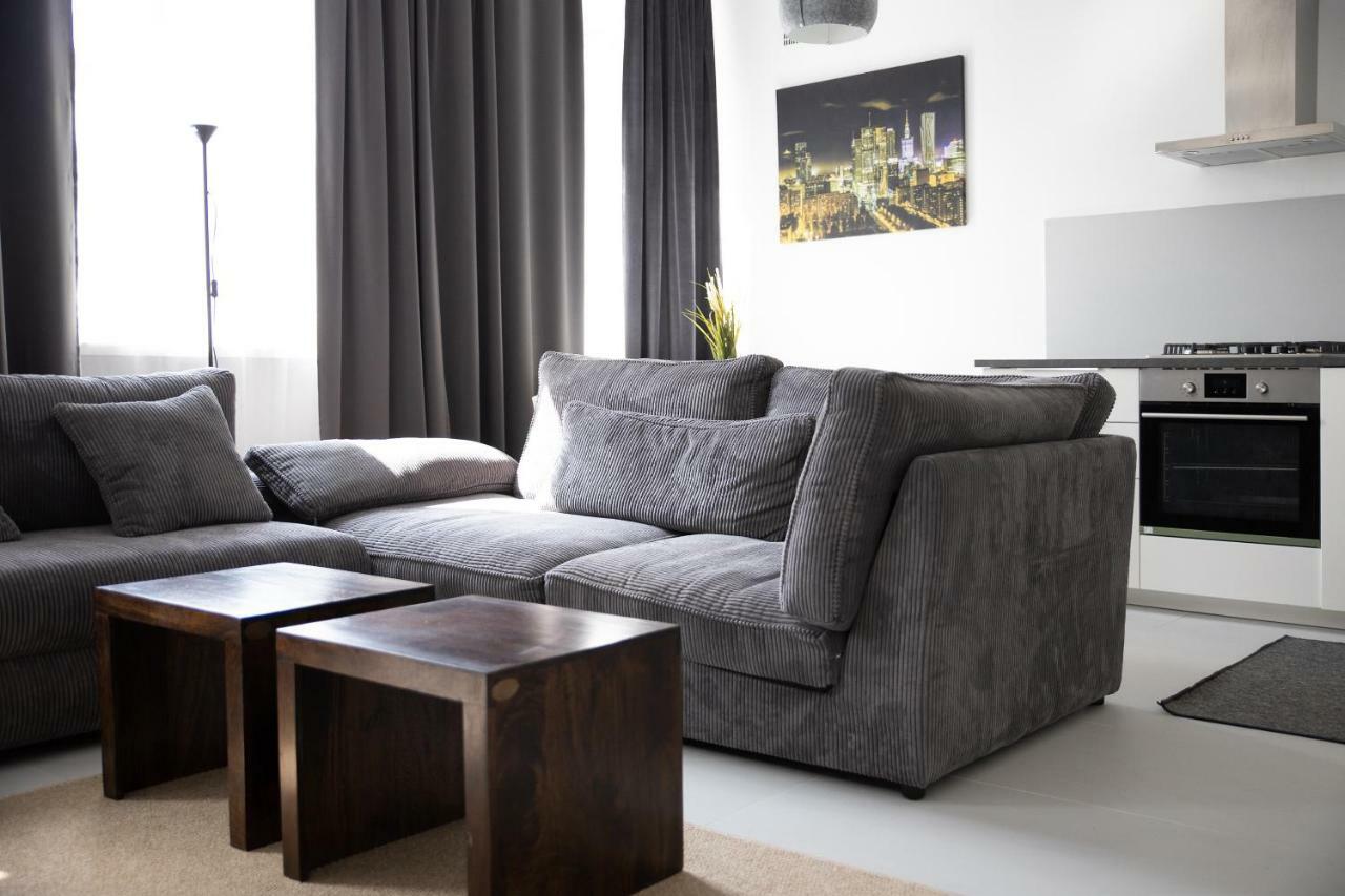 City Centre Apartment Варшава Екстериор снимка