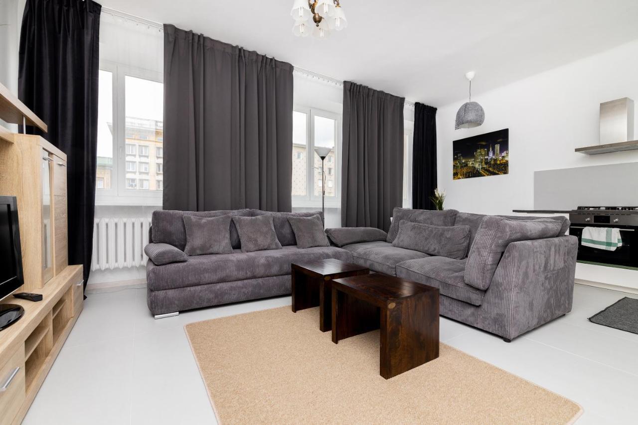 City Centre Apartment Варшава Екстериор снимка